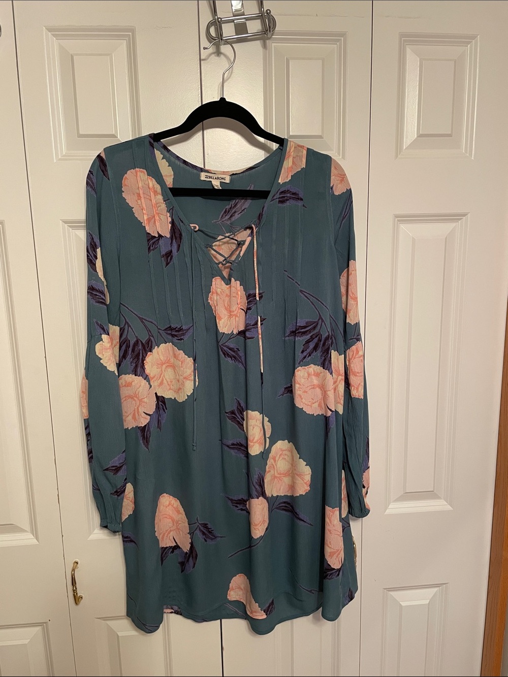 Billabong Teal Floral Lace-Up Long Sleeve Tunic Dress